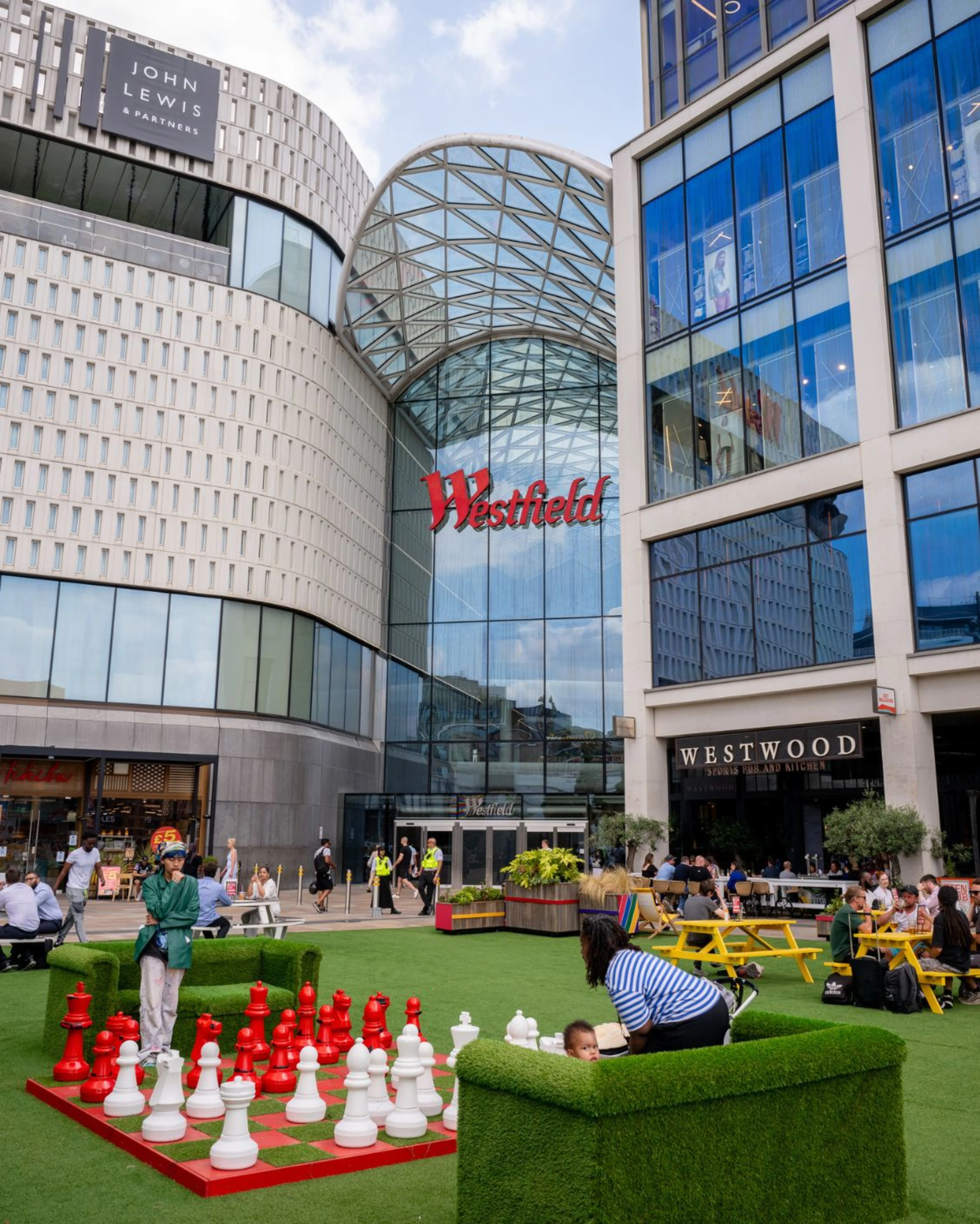 The facade of the shopping center with the Westfield logo.